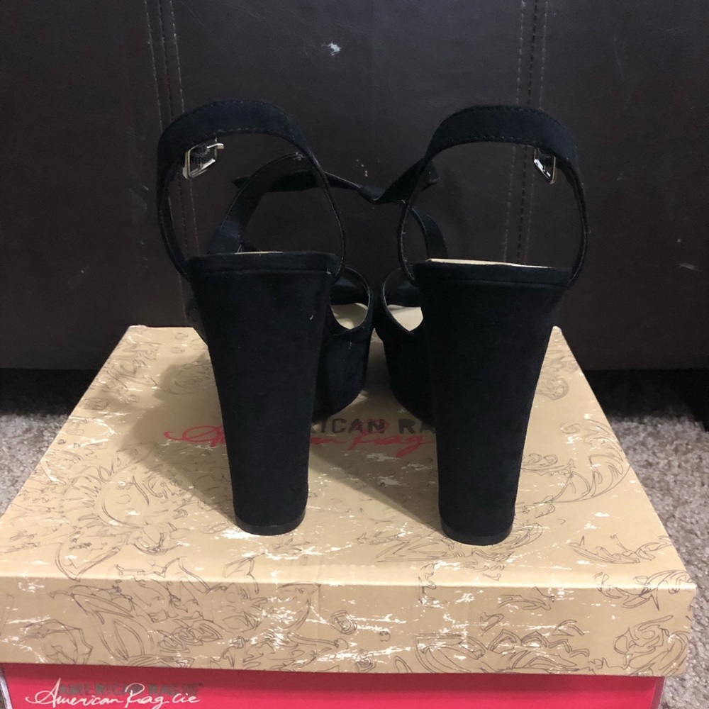 Sandals 🖤🖤🖤 - Picture 3 of 4